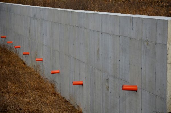 Cost of Retaining Wall Drainage in Leander